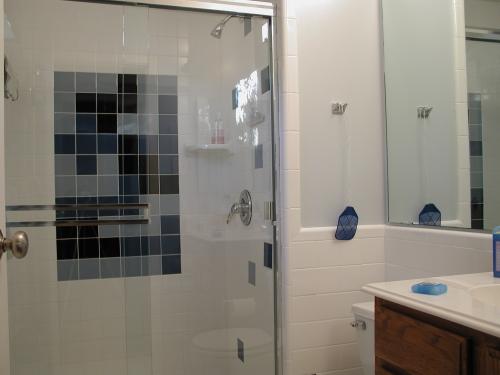 Blue bath